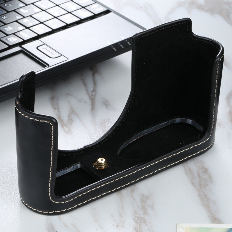 1/4 inch Thread PU Leather Camera Half Case Base for Leica Q2, For Leica Q2