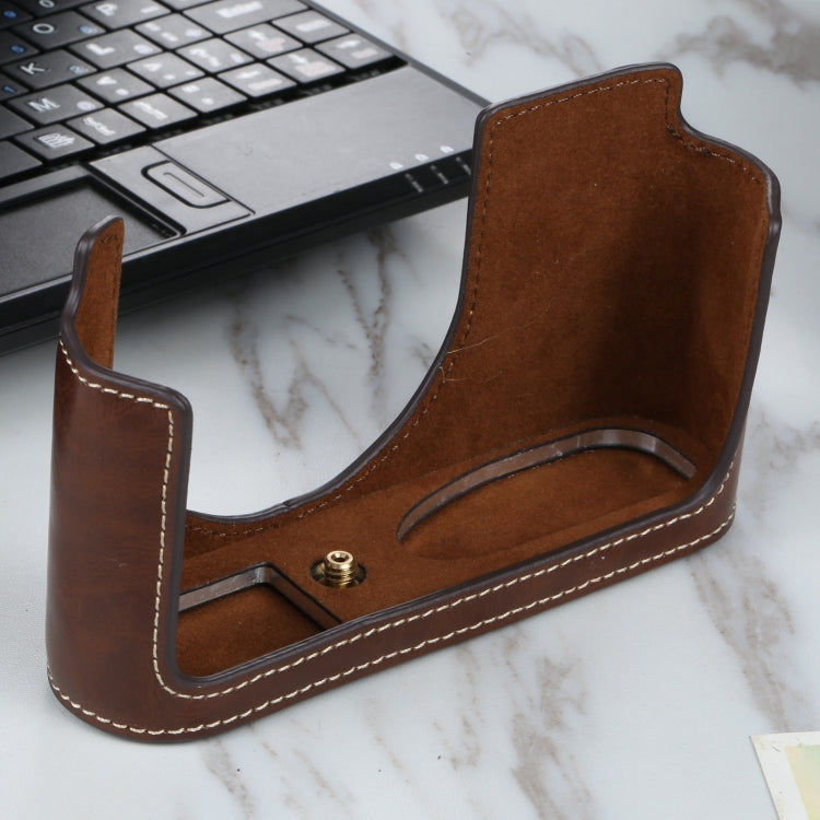 1/4 inch Thread PU Leather Camera Half Case Base for Leica Q2, For Leica Q2