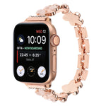 5-petaled Flower Zinc Alloy Chain Watch Band, For Apple Watch SE 2023 44mm, For Apple Watch SE 2023 40mm, For Apple Watch Ultra 2 49mm, For Apple Watch Series 9 45mm, For Apple Watch Series 9 41mm, For Apple Watch Ultra 49mm