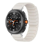 xDfind Magnetic Silicone Watch Band, For Samsung Galaxy Watch Ultra / Ultra 2025, For Samsung Galaxy Watch8 / 8 Classic, For Samsung Galaxy Watch 7 / 6 / 5 / FE