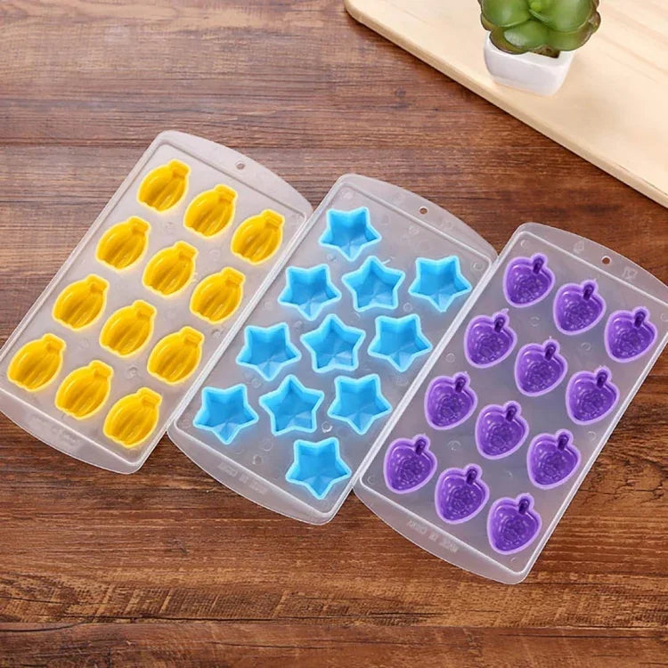 Grape Shaped Silicon Ice Cube Tray / Ice Mold Random Color, Grape Shaped