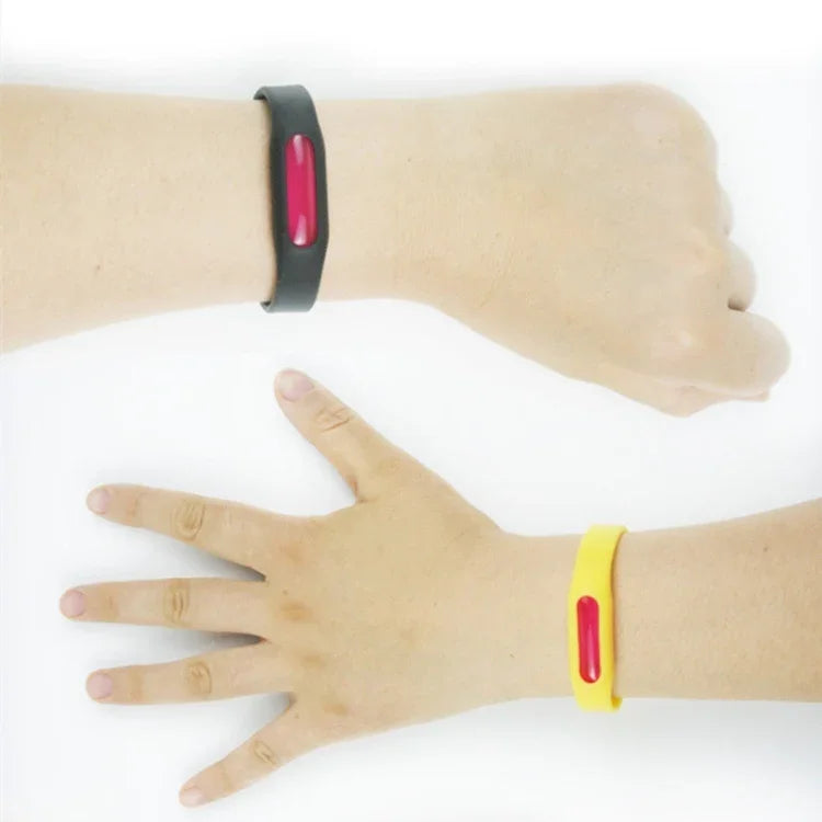 5 PCS Anti-mosquito Silicone Repellent Bracelet Buckle Wristband Bugs Away, Suitable for Children and Adults, Length:23cm, Random Color Delivery, 5 PCS