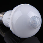 E27 5W 12 LEDs SMD 5730 300LM Infrared Motion Sensor LED Light Bulb, Sensor Distance: 4-6m, AC 220V, E27 5W Warm White, E27 5W White Light