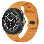 Dots Texture Black Buckle Silicone Watch Band, For Samsung Galaxy Watch8 / Watch8 Classic