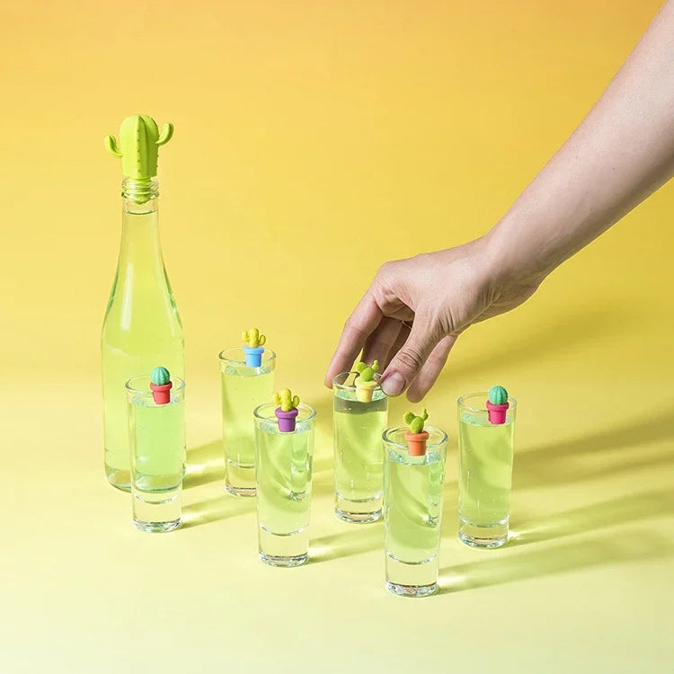 7 PCS Creative Cactus Silicone Wine Bottle Stopper + Wine Glass Marker Set, 7 in 1 Wine Bottle Stopper