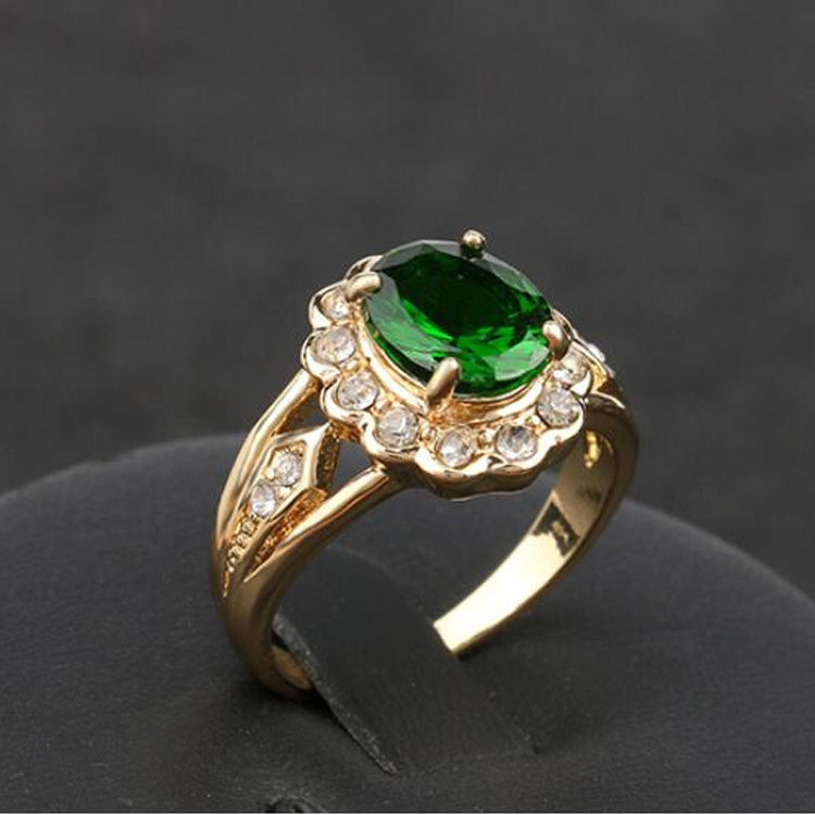 Fashion Vintage Oval Green Gem Diamond Ring, 10